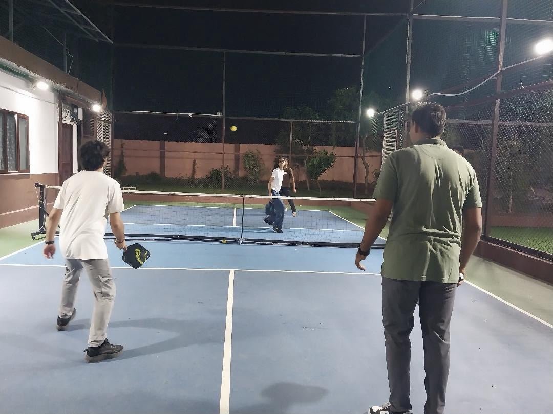 8teen10 football turf